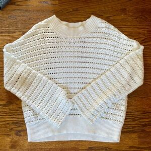 Evereve Sweater Size Medium